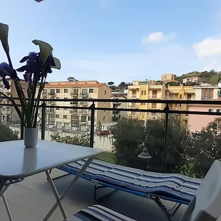 La Terrazza Di Ros: Mare Relax A Finalpia-bikers Διαμέρισμα