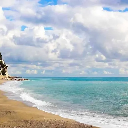 La Terrazza Di Ros: Mare Relax A Finalpia-bikers *